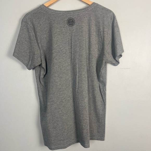 Life is Good. Women's Here Comes the Sun Crusher Vee Grey size large - Picture 5 of 5